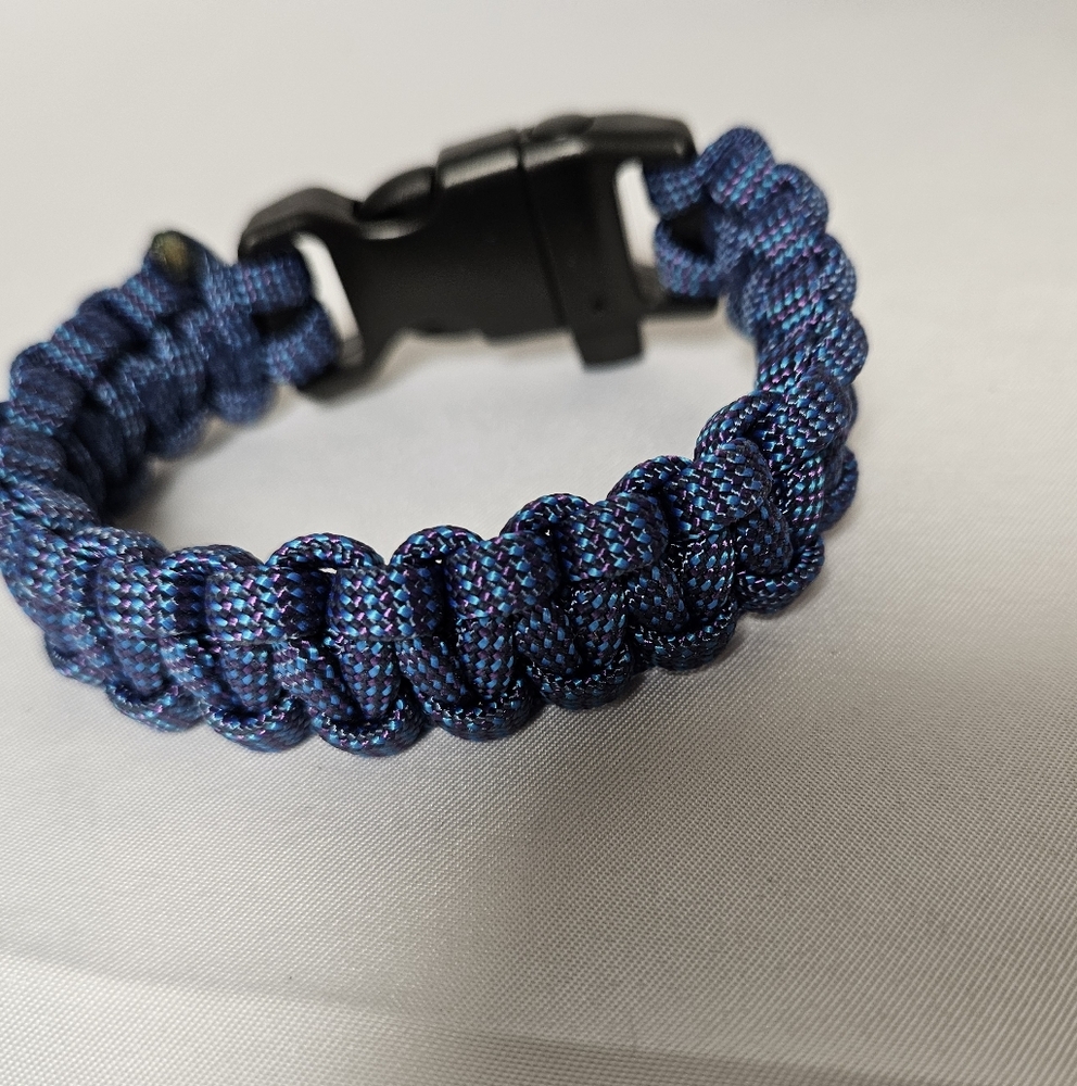 Handmade Blue Paracord Bracelet with Black Clasp 7.5"